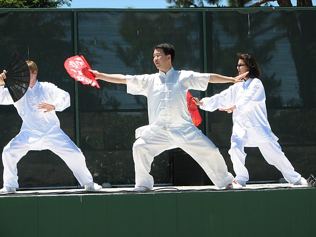 Students of California Kung Fu Tai Chi Institute performaing Tai Chi Fan